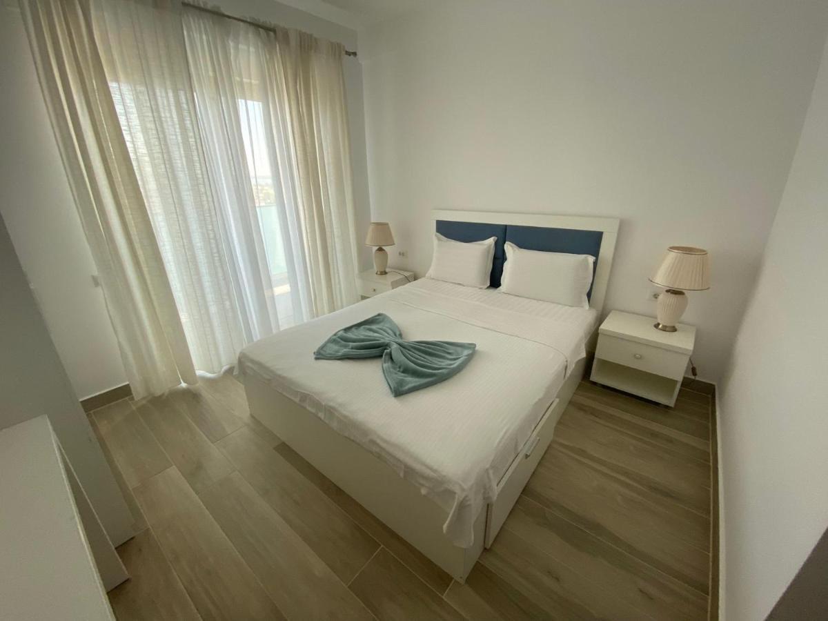 Marina Surf Hotel Navodari Exterior photo
