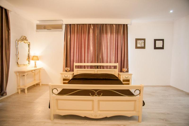 Marina Surf Hotel Navodari Exterior photo